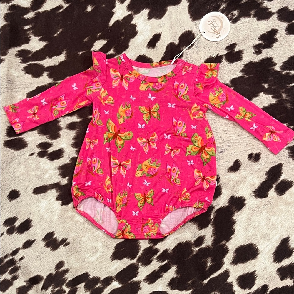 Charming Pink Butterfly Bodysuit for Kids